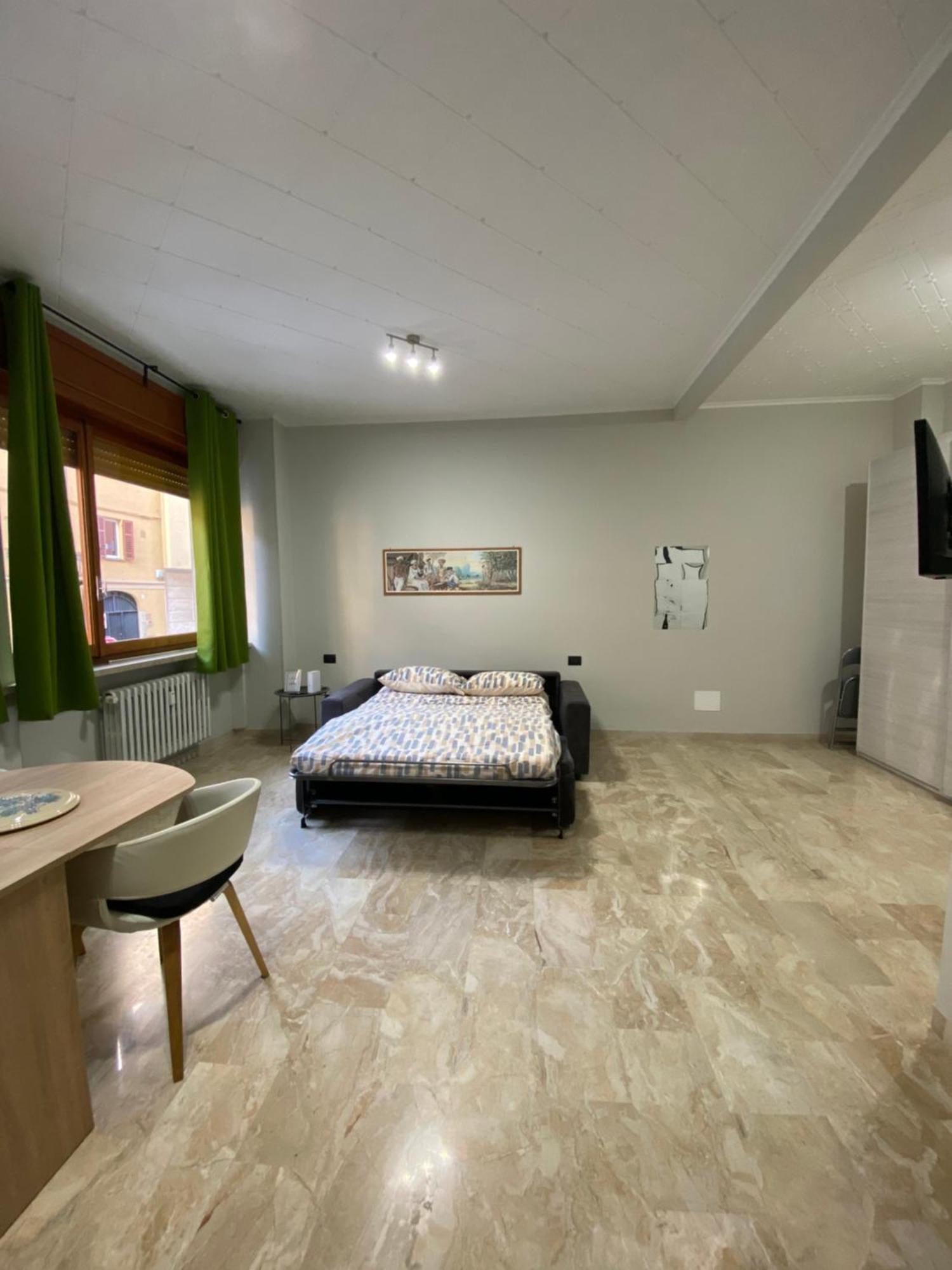 Catrizia Apartment Casale Monferrato Luaran gambar